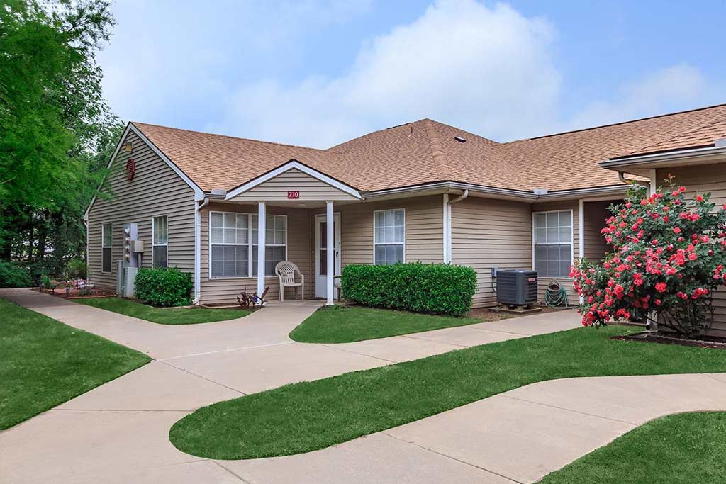 Senior Cottages of Norman Apartments